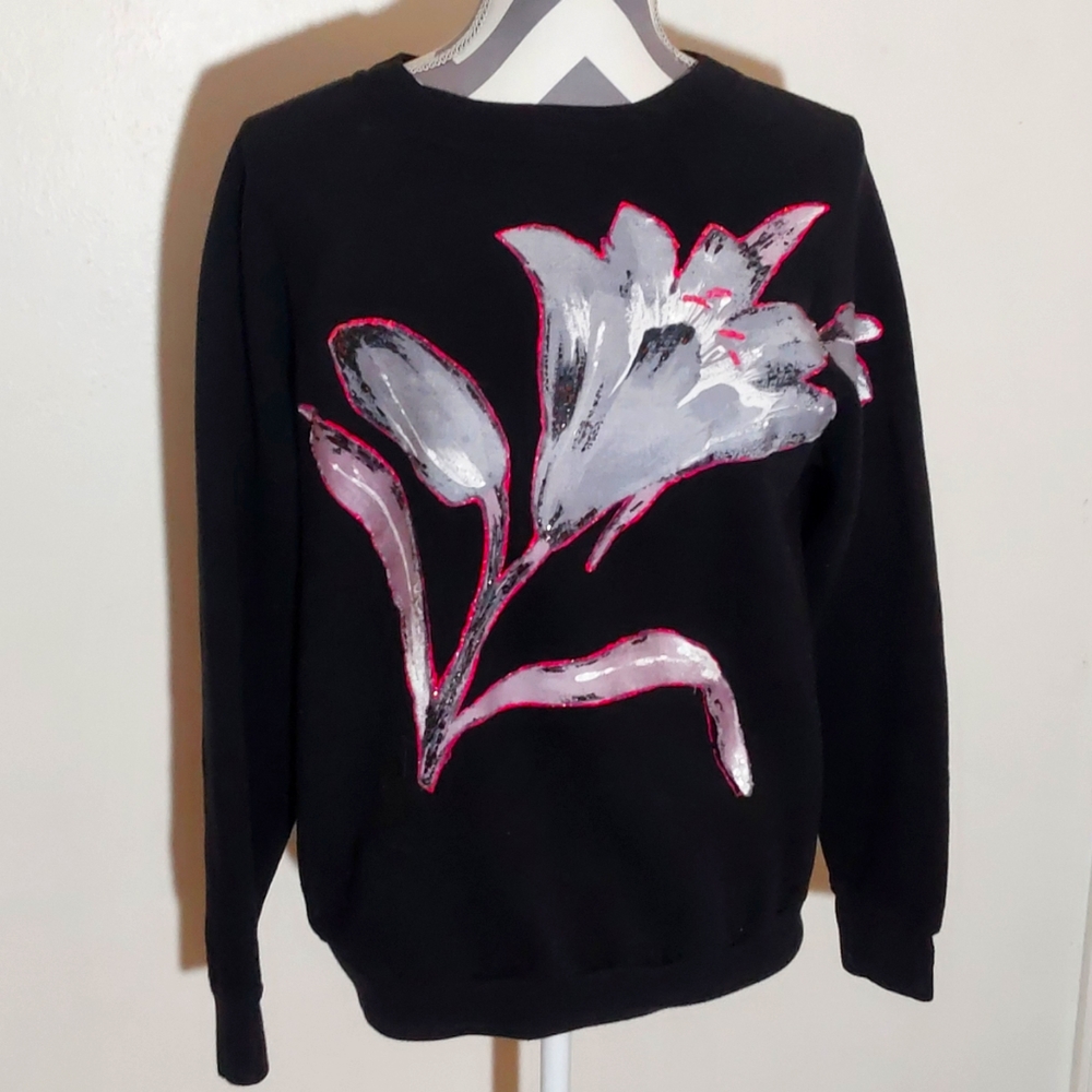 Women's Size Large Tar Heel Sports Black White Lily Pink Glitter Sweatshirt